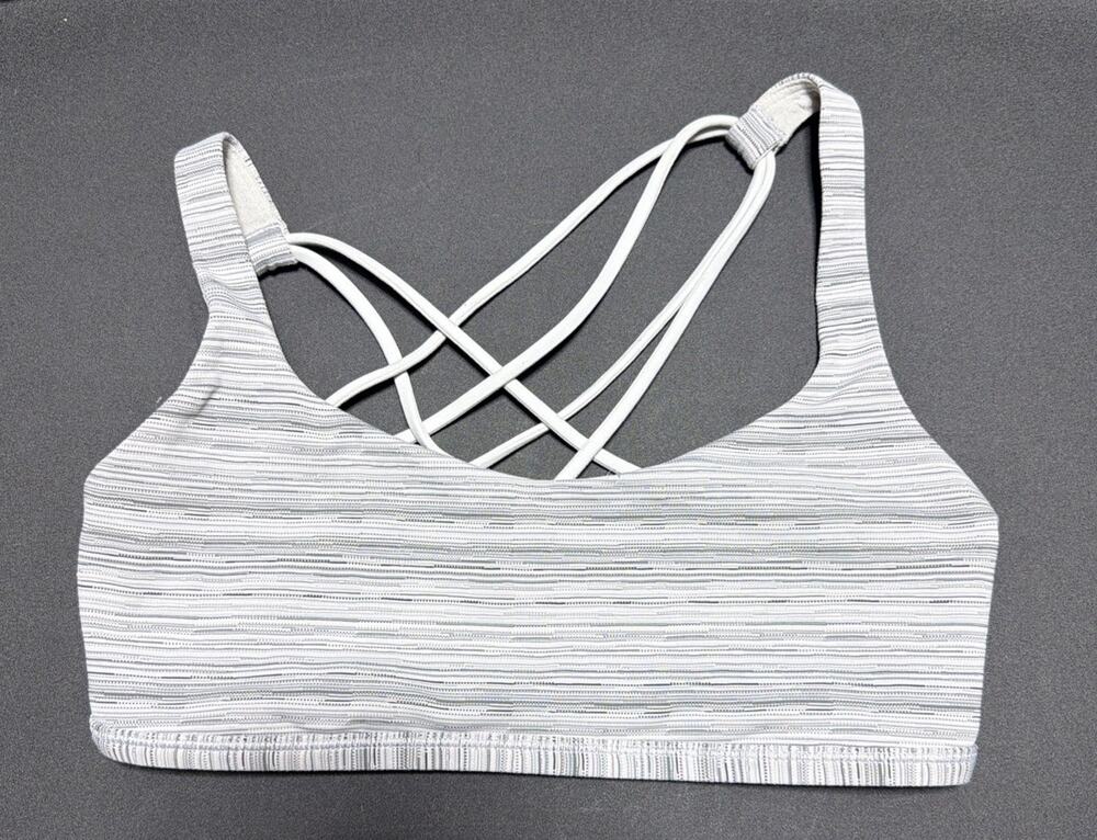 Lululemon Free To Be Wild Bra Size 6